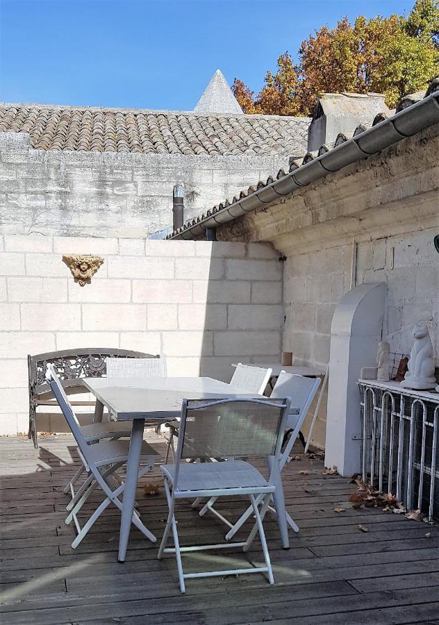 Apartamento Magnifique Duplex Vue Palais Des Papes Pres De Pont D'Aviñón Exterior foto