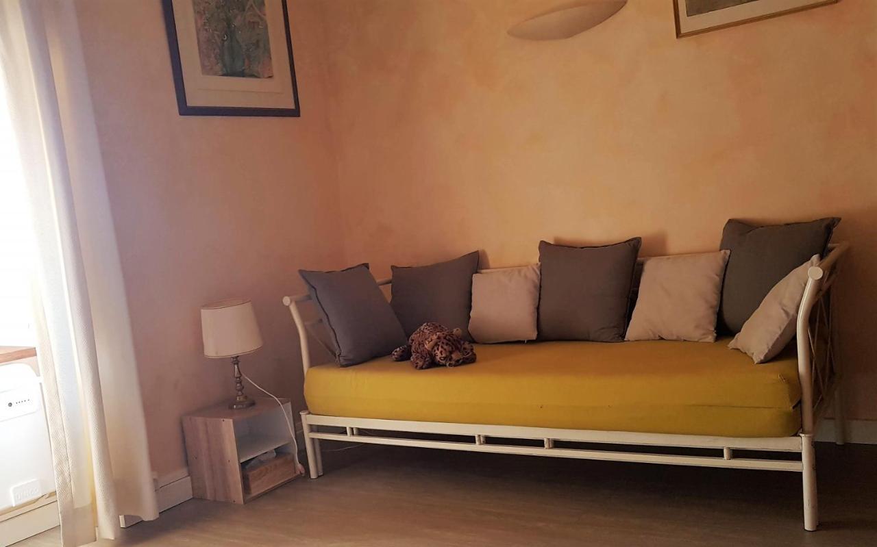 Apartamento Magnifique Duplex Vue Palais Des Papes Pres De Pont D'Aviñón Exterior foto