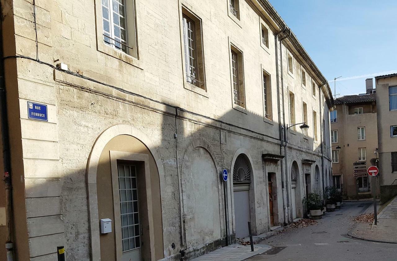 Apartamento Magnifique Duplex Vue Palais Des Papes Pres De Pont D'Aviñón Exterior foto